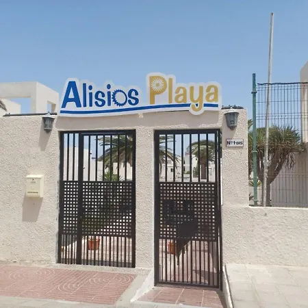 Alisios Playa, Pool View アパート *